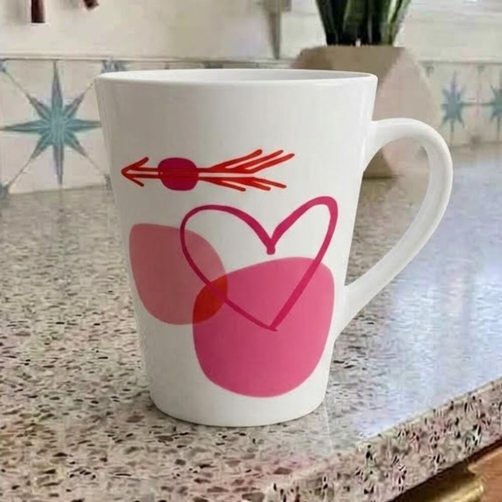 Starbucks 2016 Valentine's Pink Hearts Arrow Ceramic Coffee Mug 12 oz 4.5 Inch